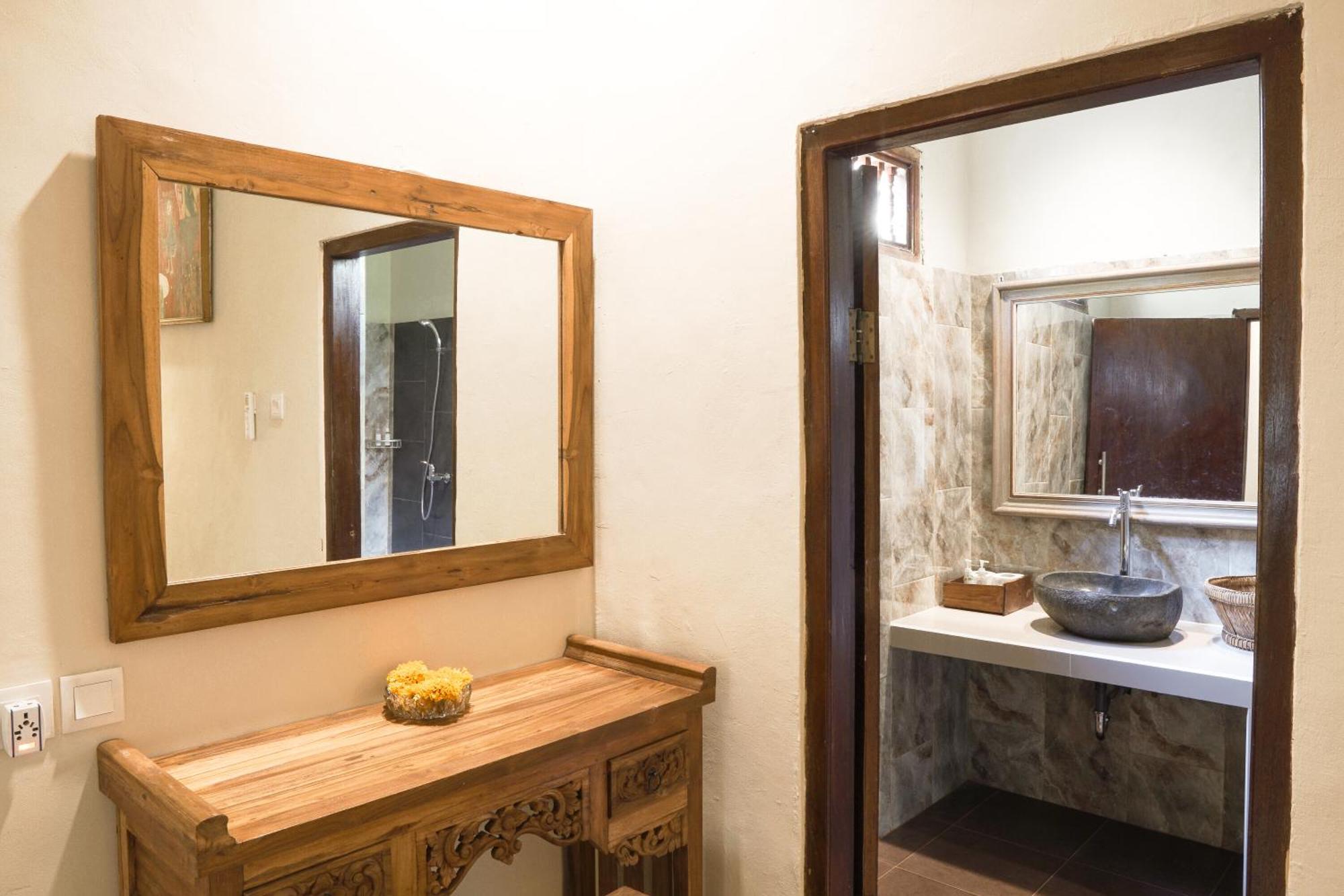 Nirwa 1 Ubud Guesthouse 外观 照片